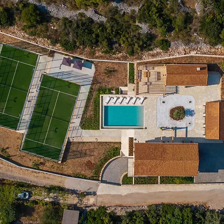 Villa Padel Solta